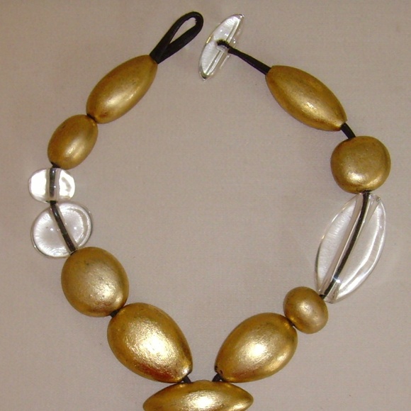 MONIES Clear Lucite and Gold Leaf Necklace - Picture 13 of 14